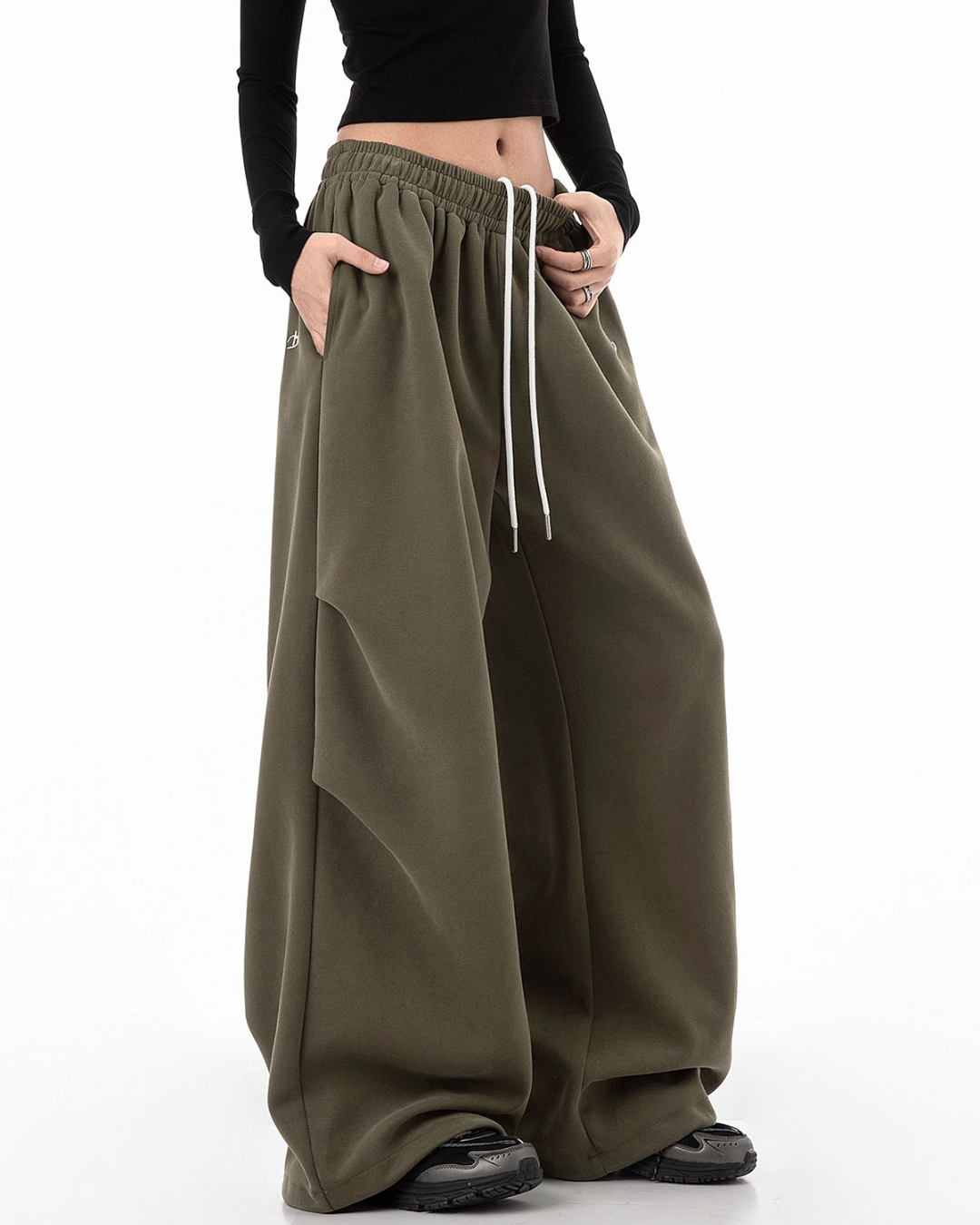 Essential Wide Sweat Pants