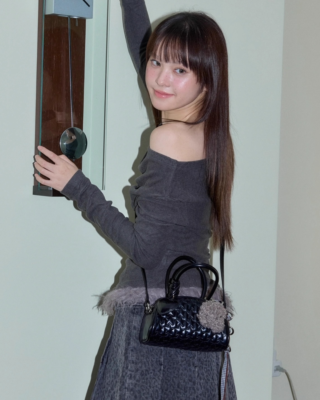 Star Gold Mini Clutch Bag