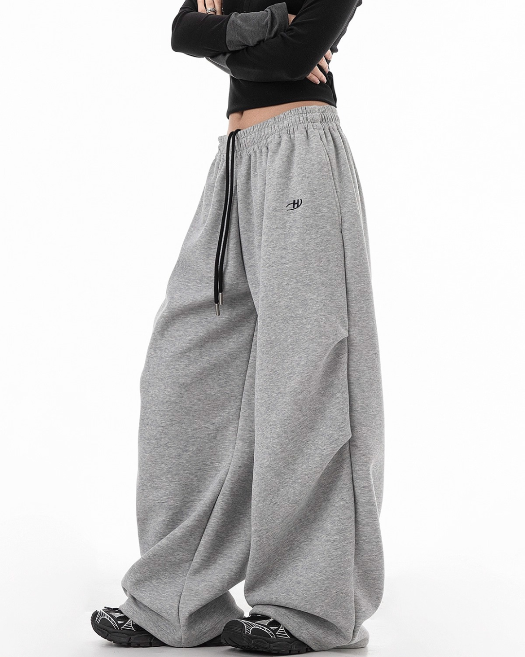 Essential Wide Sweat Pants