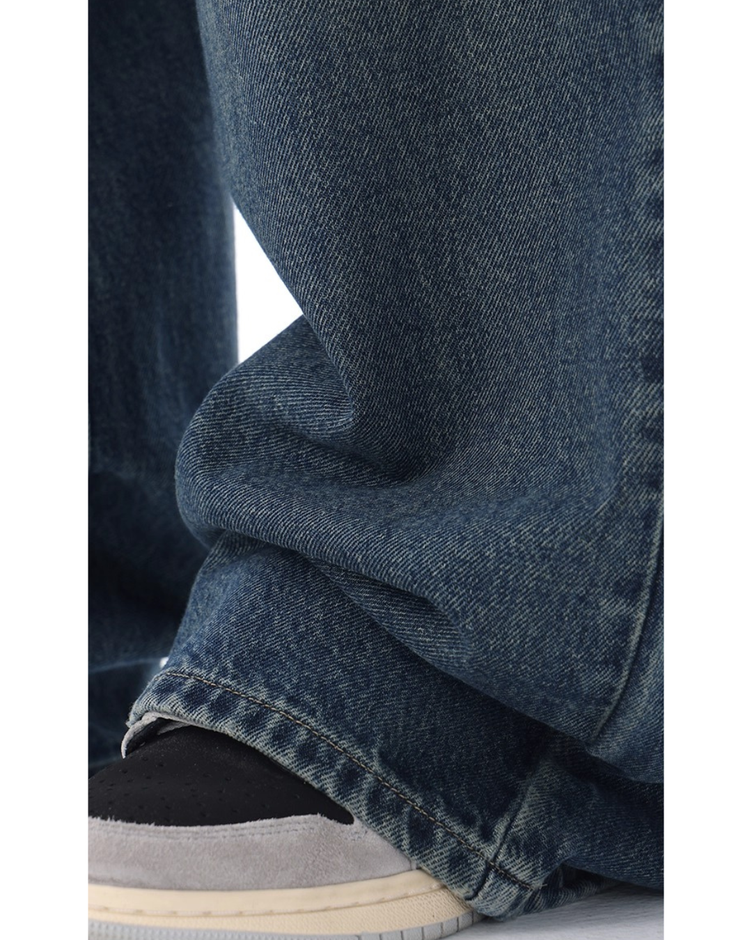 Classic Wash Baggy Denim