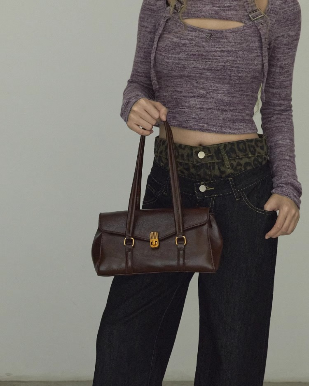 Vintage Style Vegaan Leather Handbag