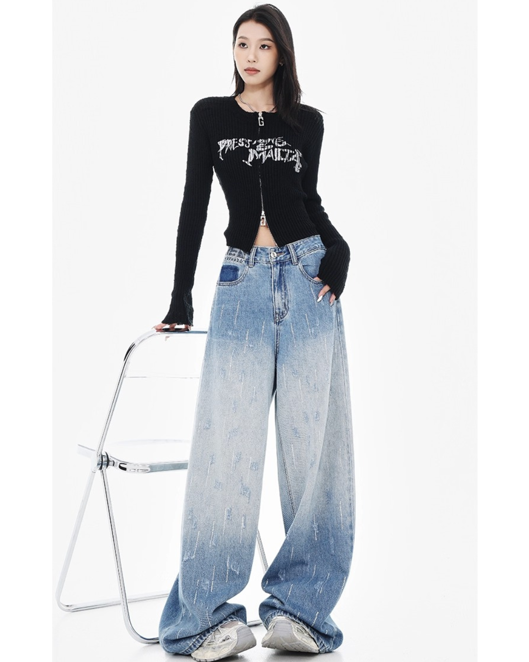 Distressed Fade Wide Jeans