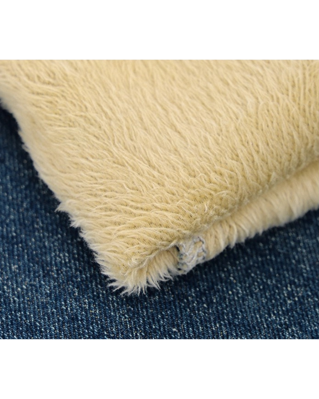 Triple Button Wide Jeans