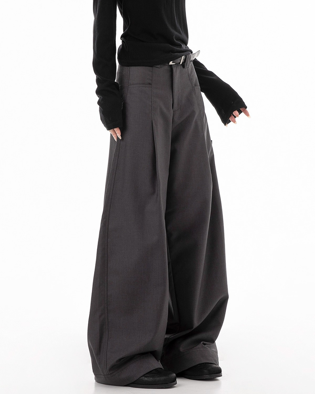 Wide Tailored Pants