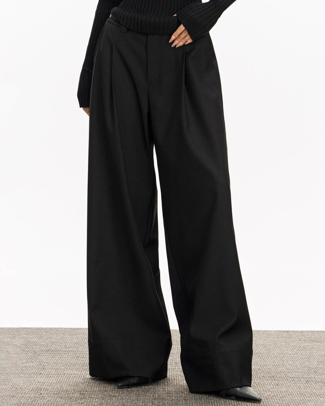 Double Pleated Wide-Leg Slacks