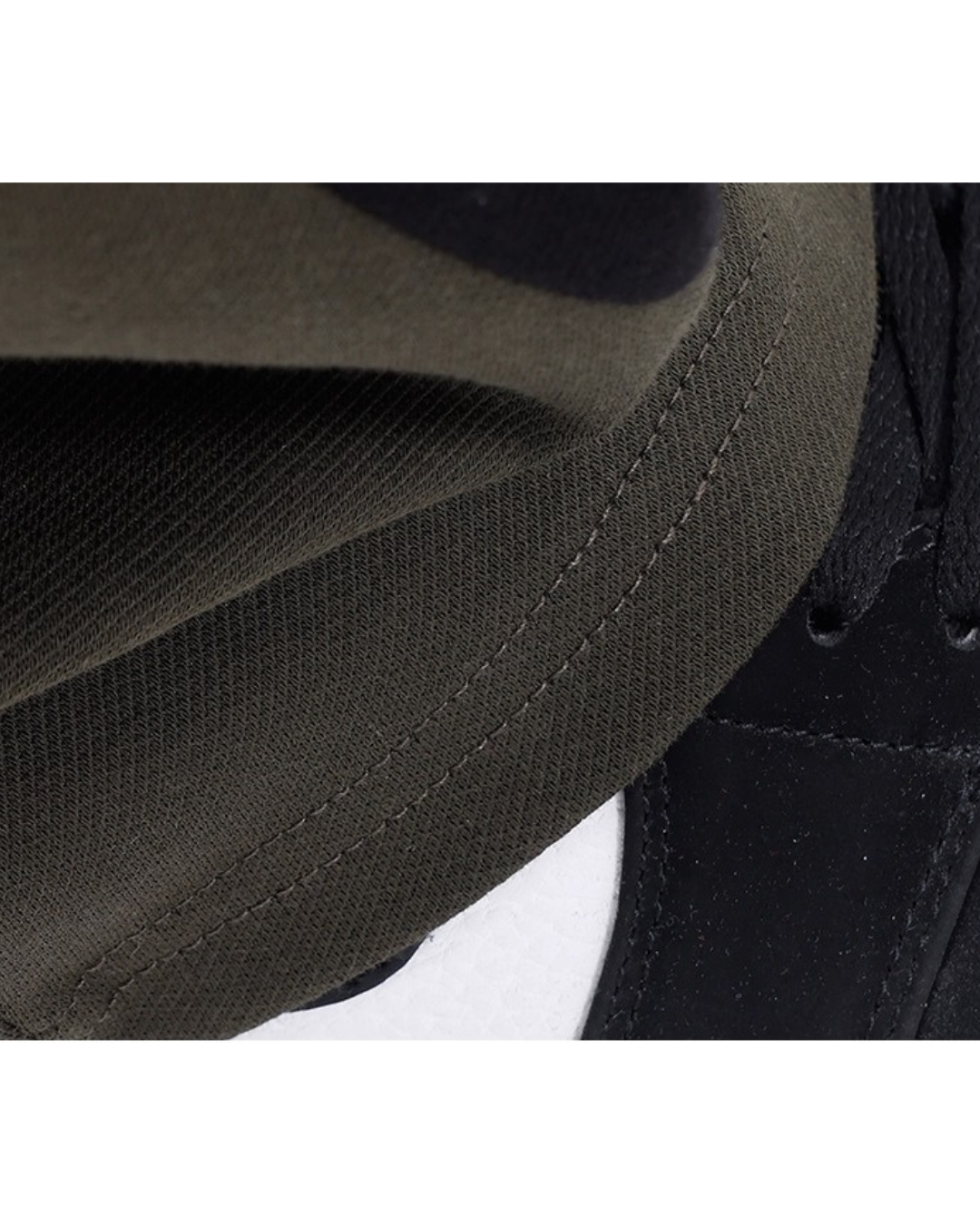 Contrast Line Wide Pants