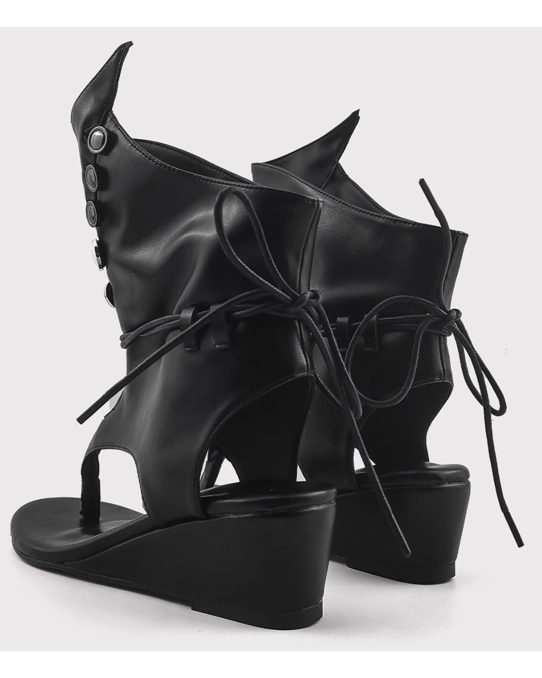 Thong Ninja Leather Boots