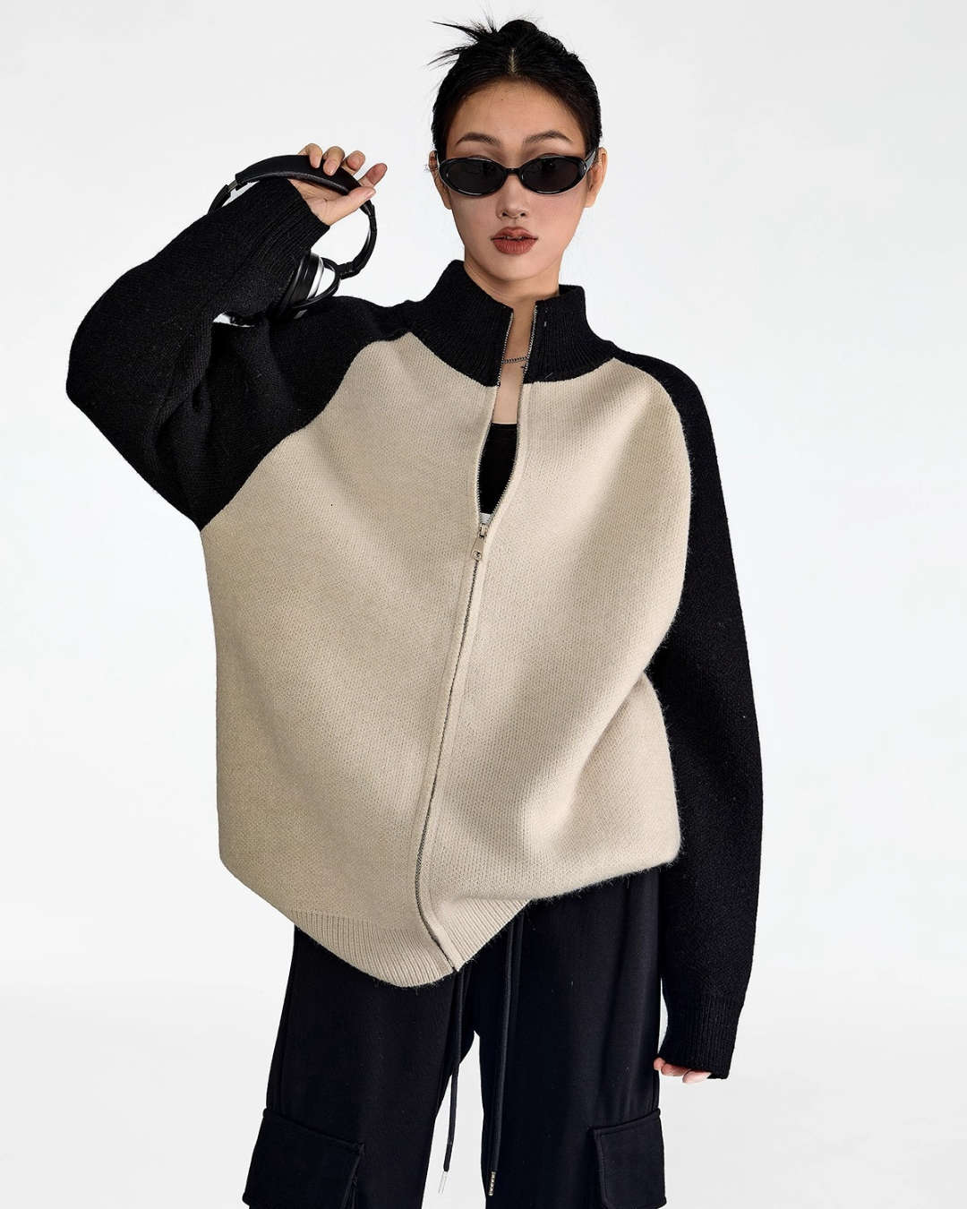 Few Contrast Zip Knit Jacket