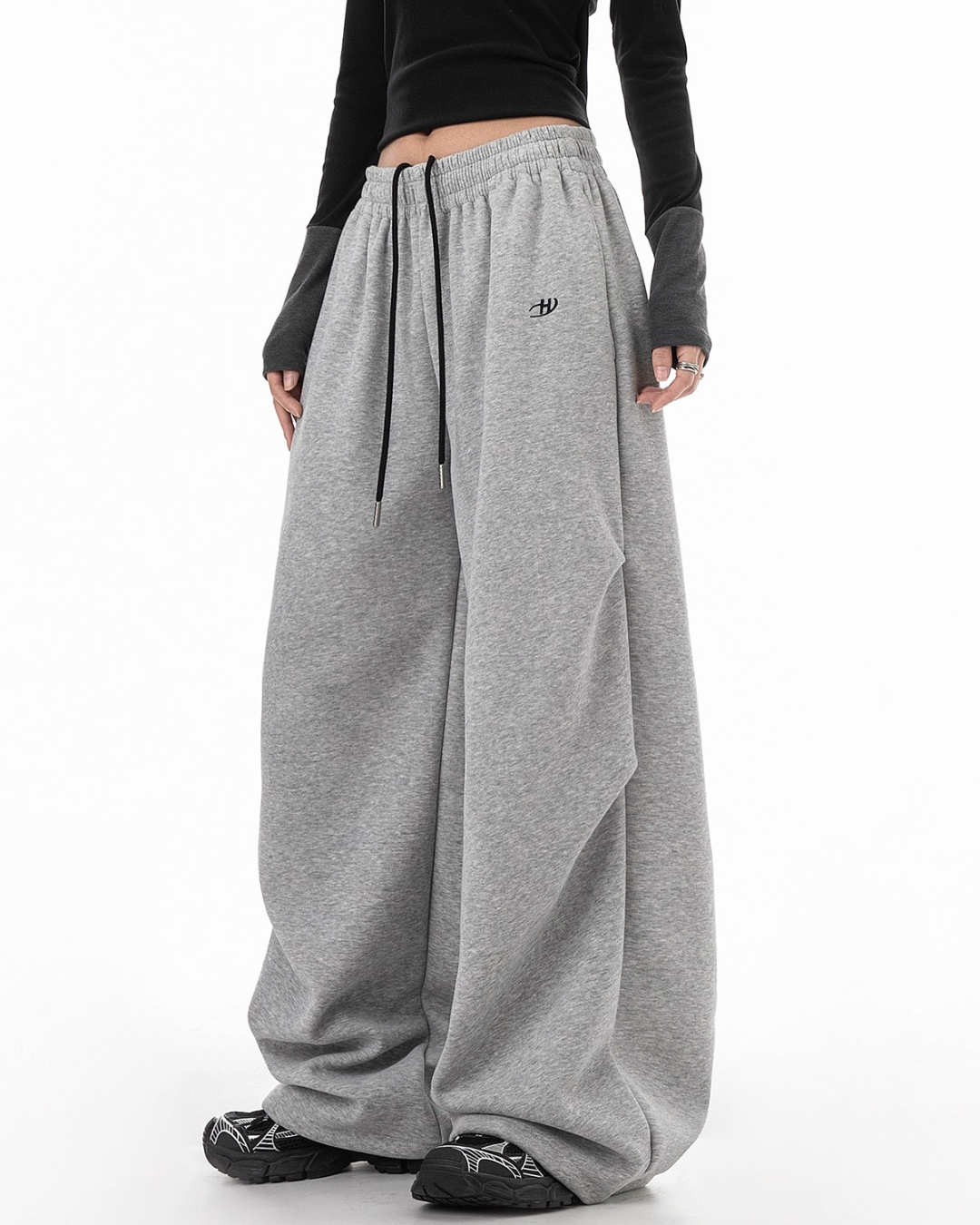 Essential Wide Sweat Pants