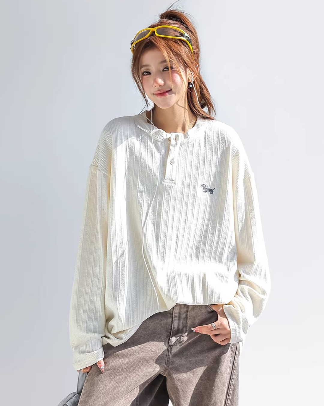 Embroidered Puppy Loose Pullover