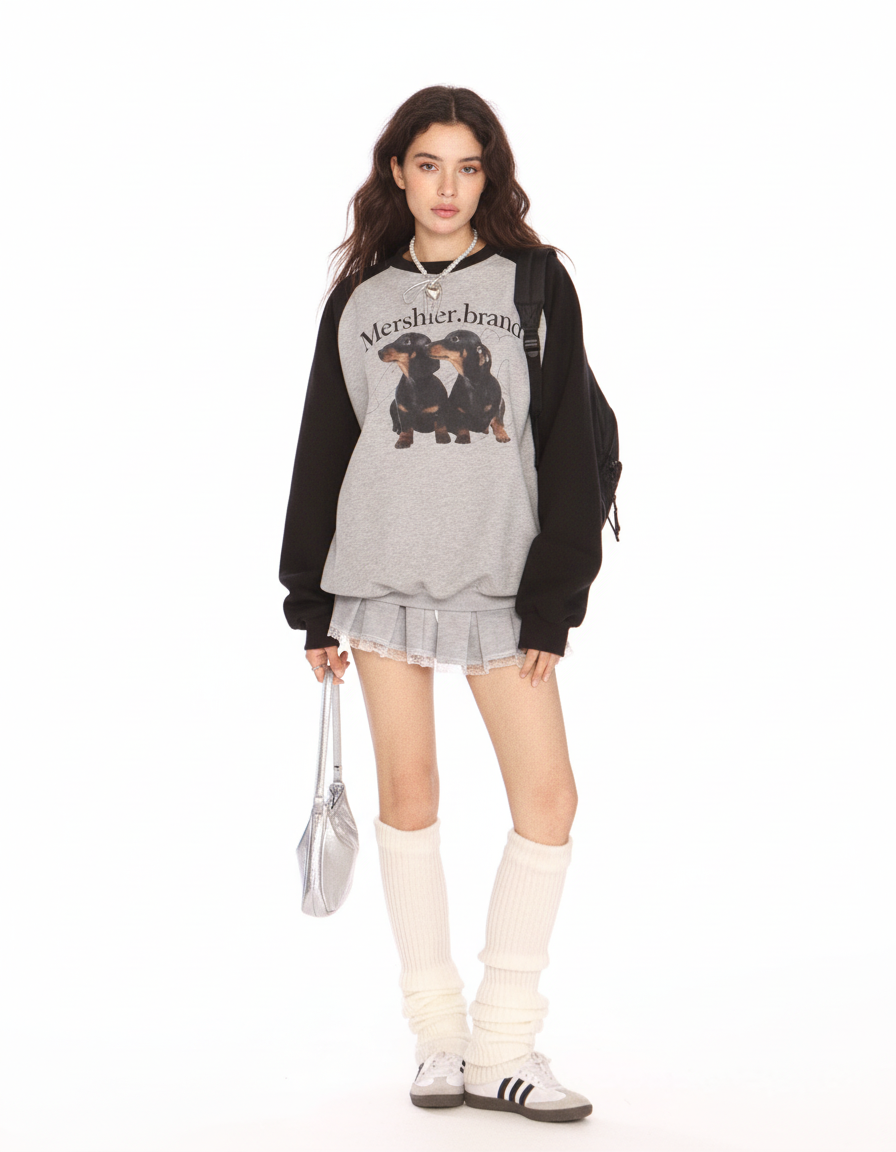 Loose Fit Puppy Print Crewneck