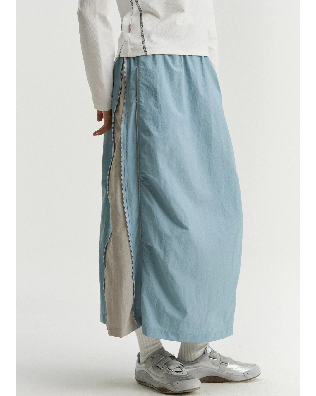 Side Zip Nylon Oversized Maxi Skirt