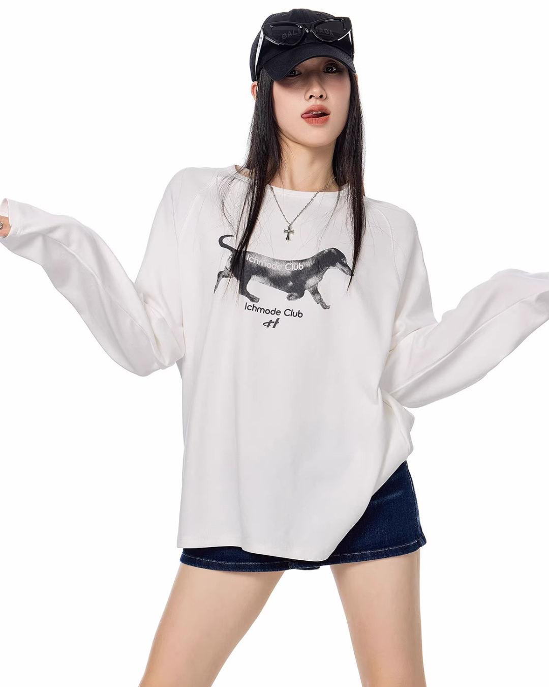 Dog Graphic Long Sleeve Tee