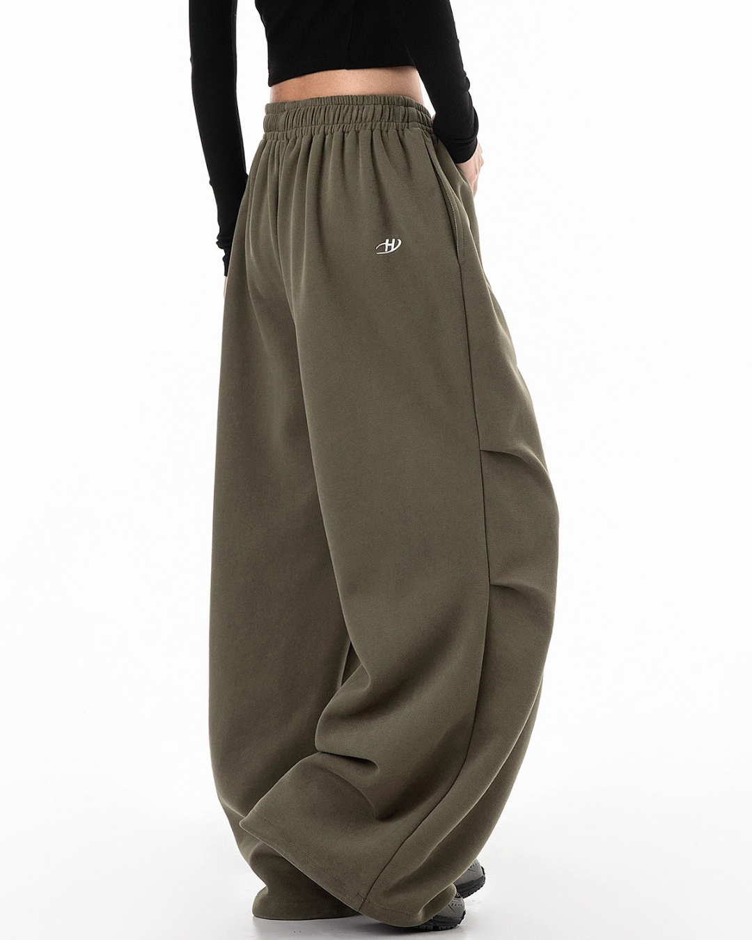 Essential Wide Sweat Pants