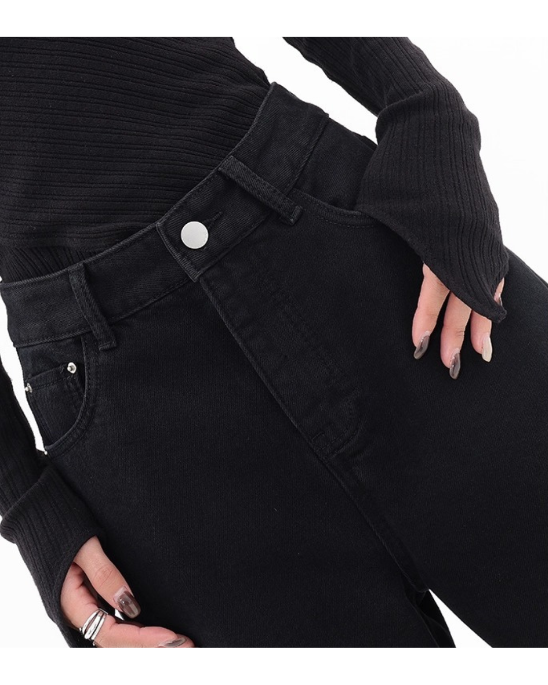 Triple Button Wide Jeans