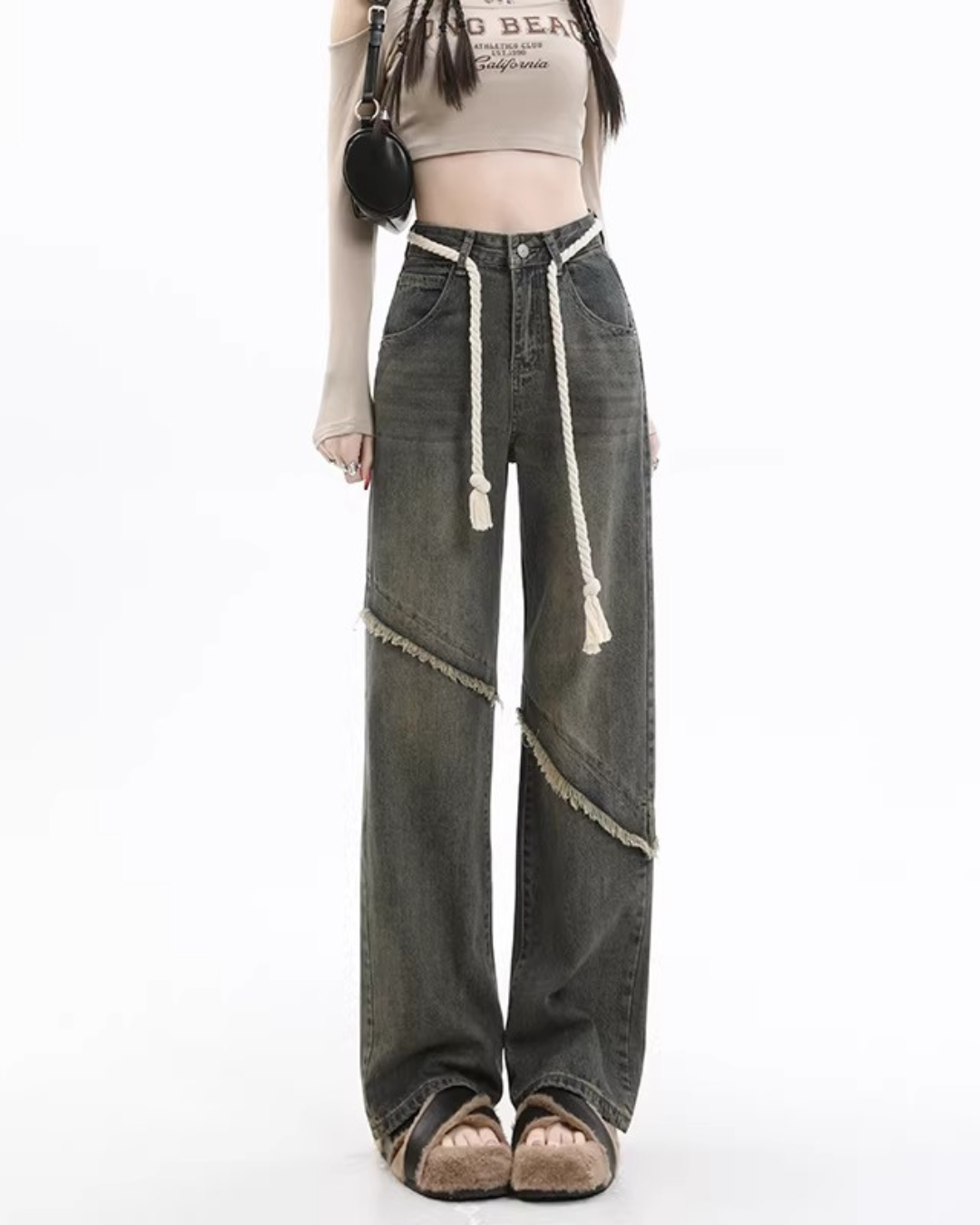 Rope Belted Cut-Off Jeans