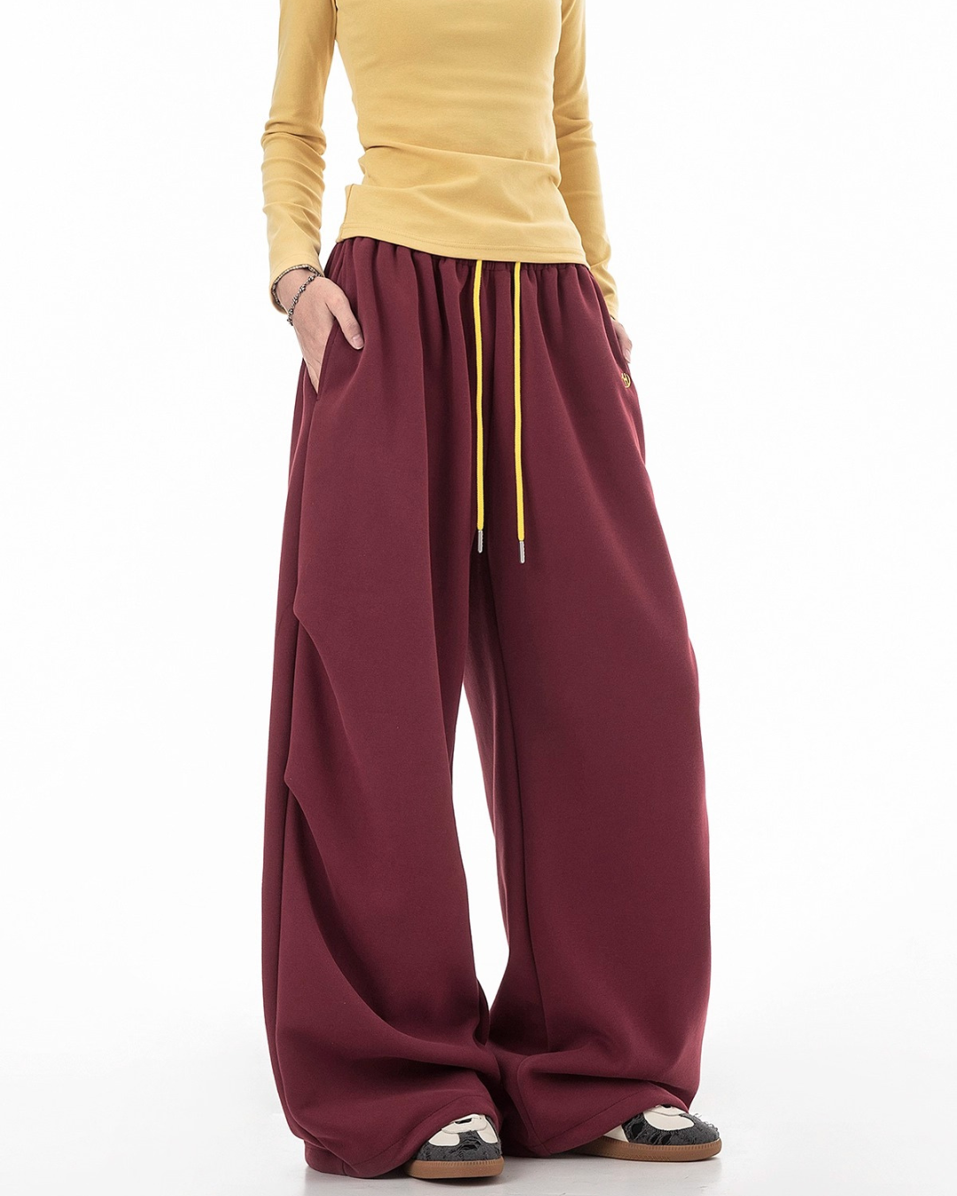 Essential Wide Sweat Pants