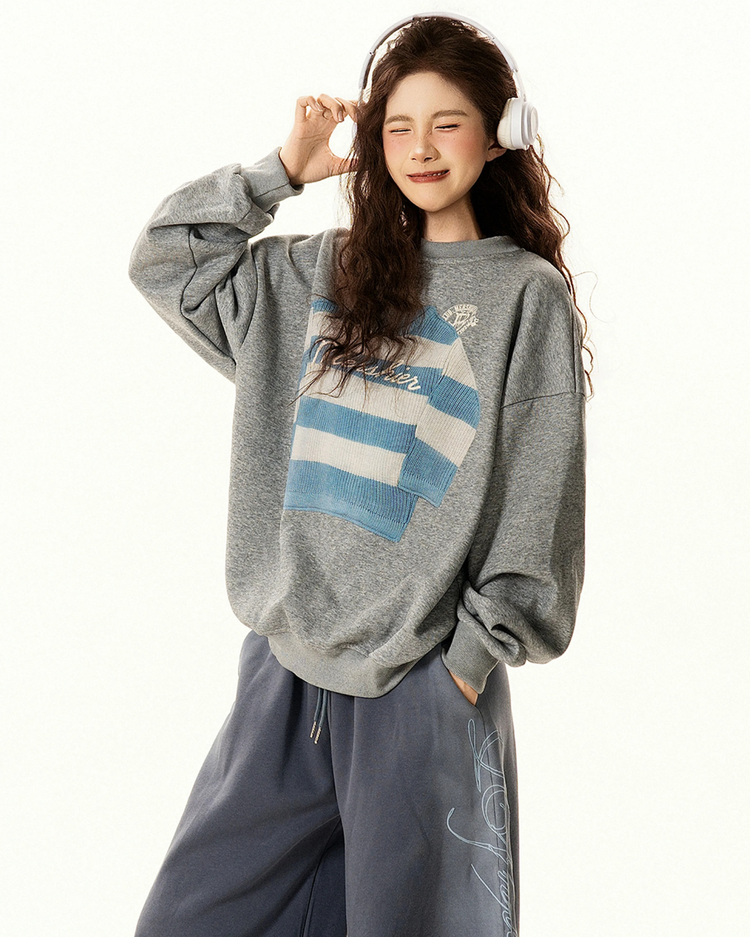 Knit Patch Sweatshirt