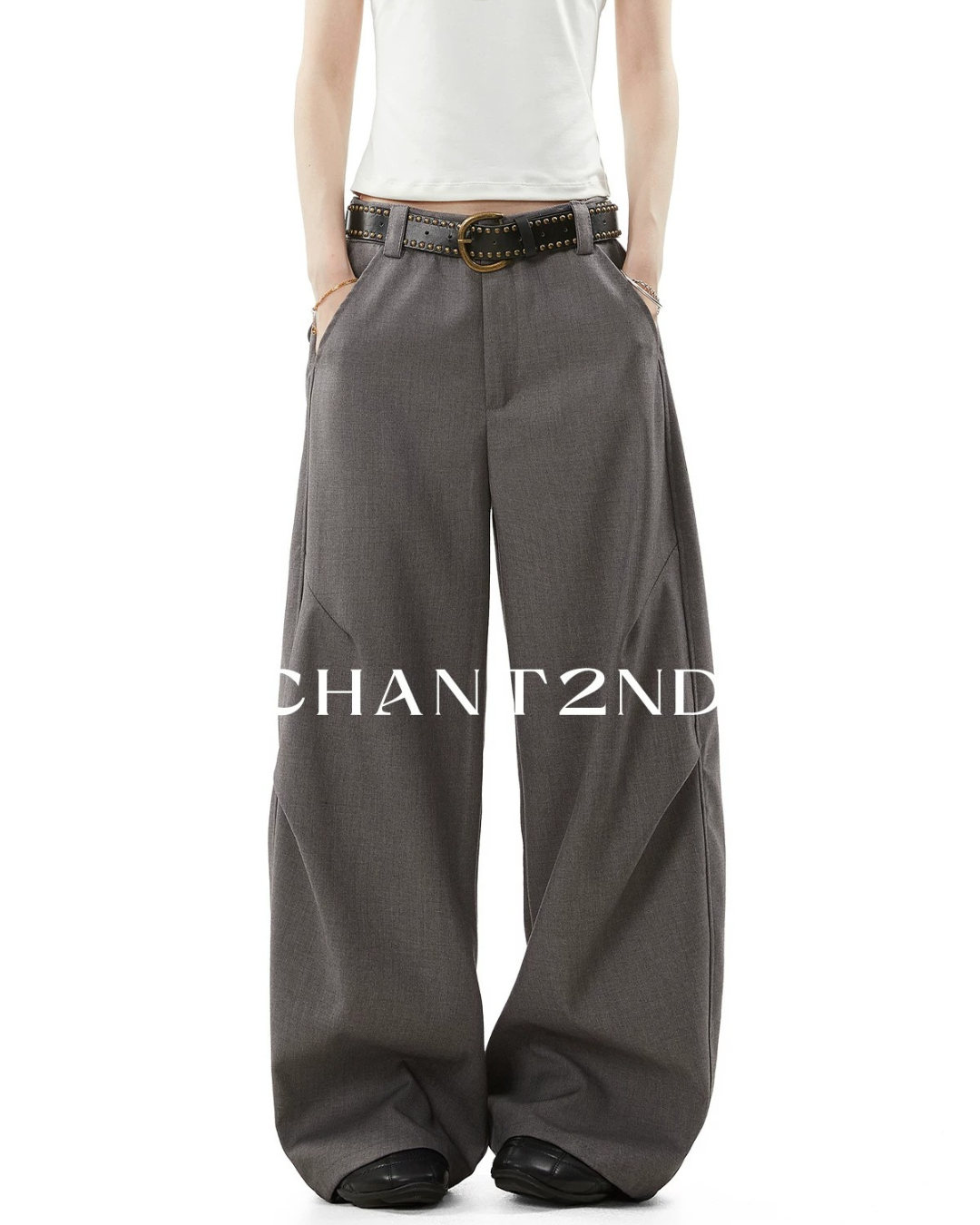 Curved Seam Barrel Trousers