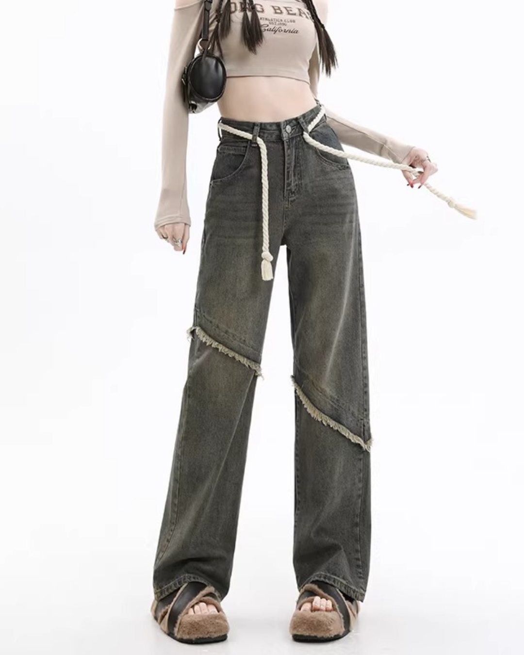 Rope Belted Cut-Off Jeans