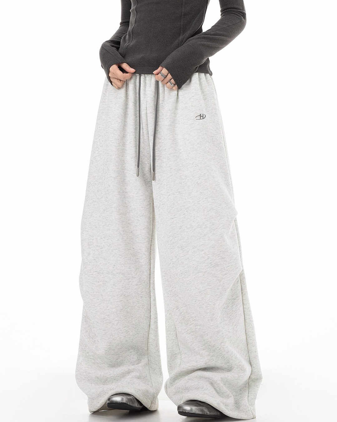 Essential Wide Sweat Pants