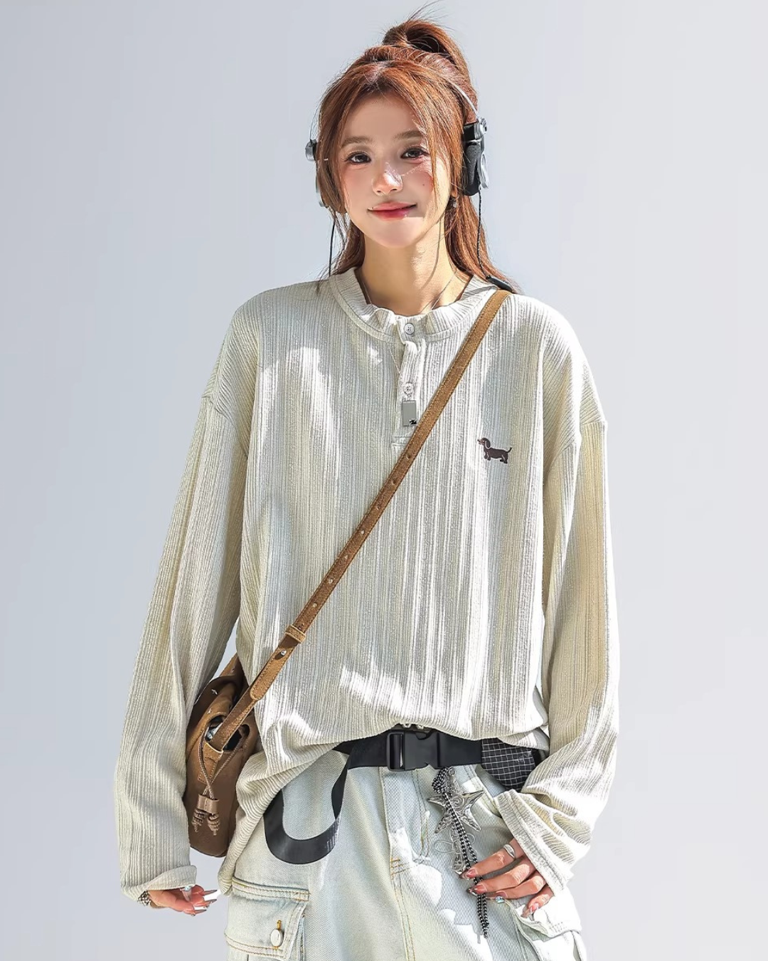 Embroidered Puppy Loose Pullover