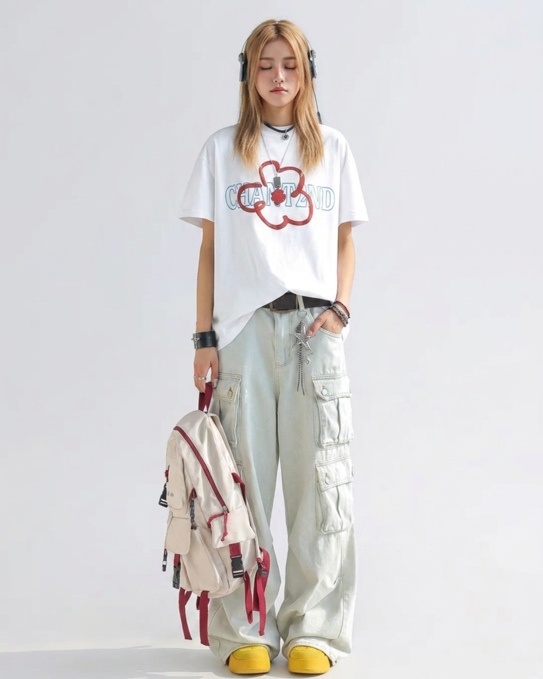 Bloom Outline Logo Tee