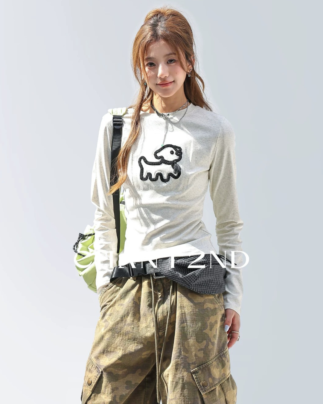Line Art Dog Applique Knit Tee