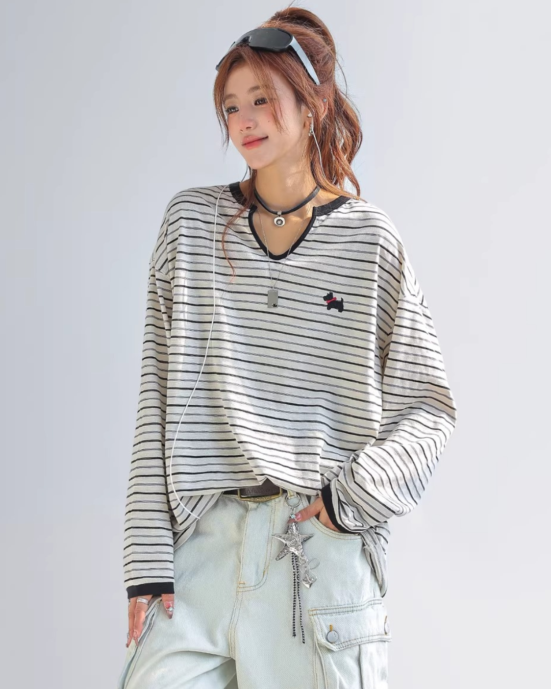 Retro Border Slit Pullover