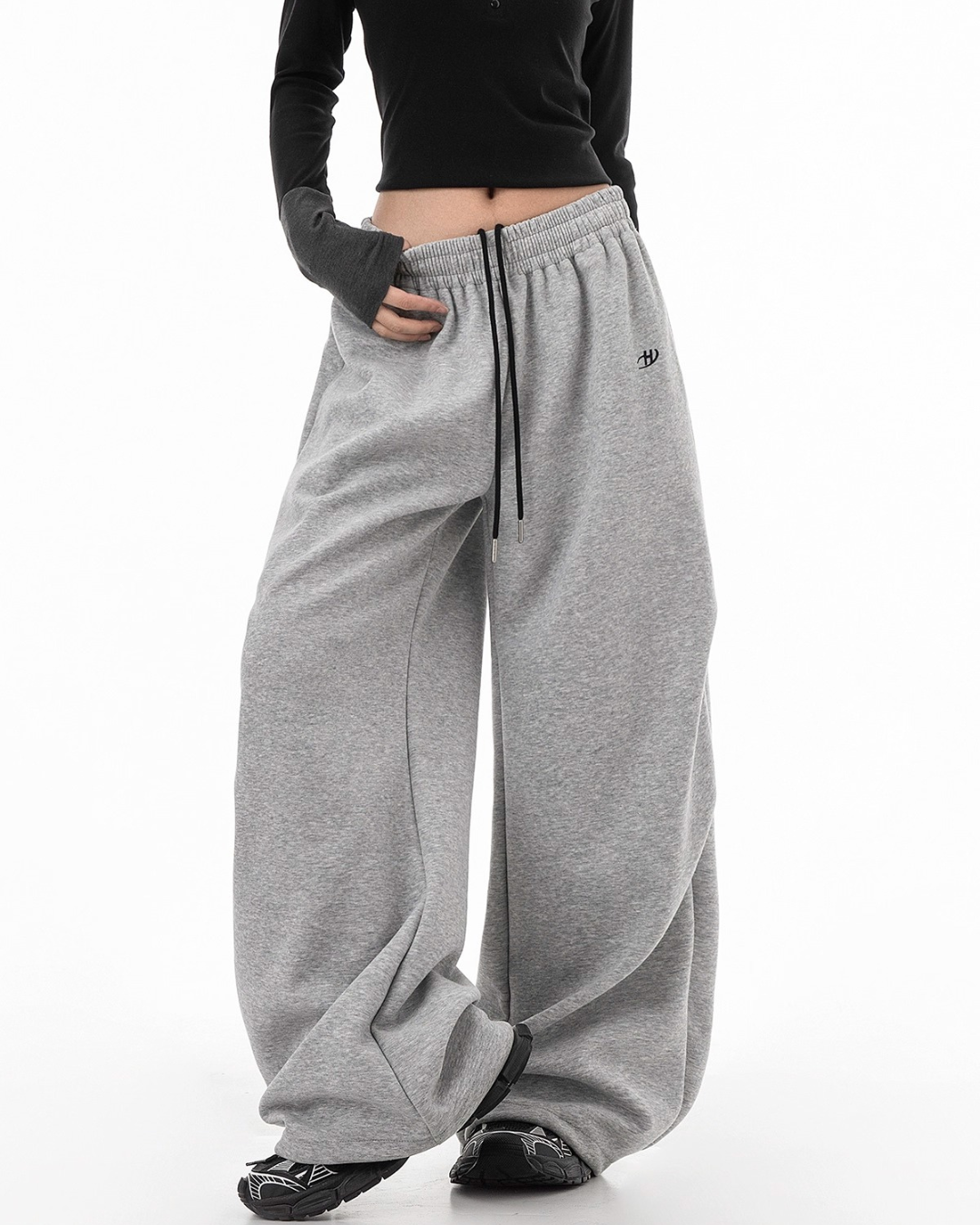 Essential Wide Sweat Pants