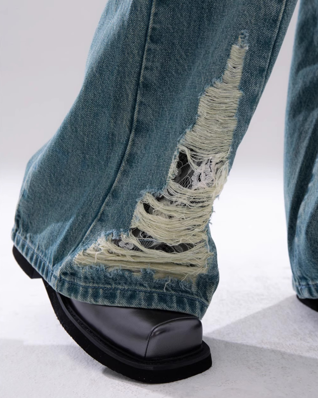 Damaged & Lace Patch Wide Denim